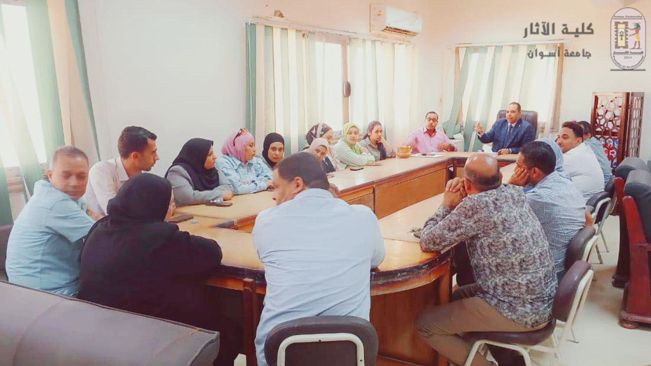 Meeting of Prof. Ayman Salah Taha with Academic Staff